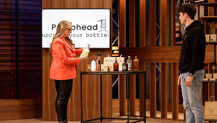 Investorin Bettina Hein mit dem Gründer von Pumphead