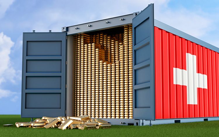 Container mit Schweizer Wappen, der mit Goldbarren gefüllt ist
