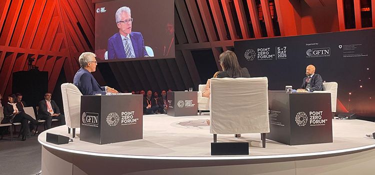 Das "AI & Blockchain – Navigating the Crossroads with Regulation"-Panel, unter anderen mit Frederik Gregaard, CEO Cardano Foundation, am Point Zero Forum